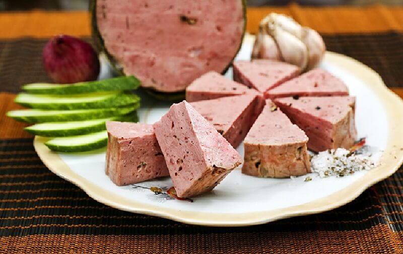 Phụ nữ mang bầu ăn chả bò có được không